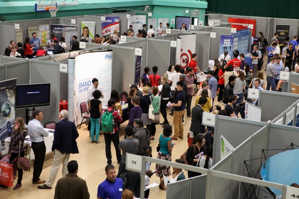 Graduate opportunities for overseas students in the UK