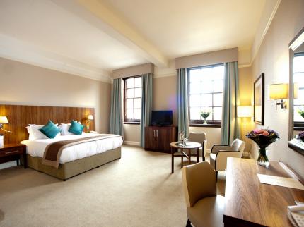 Grand Hotel & Spa酒店